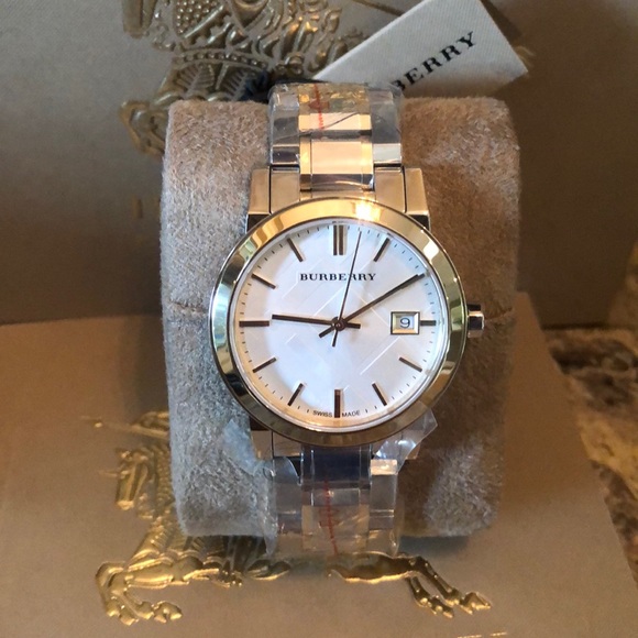 Burberry Women's Watch - Picture 2 of 3